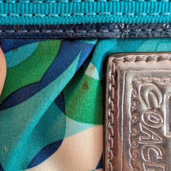 Coach Poppy Wristlet/Small Purse - Picture 3 of 12